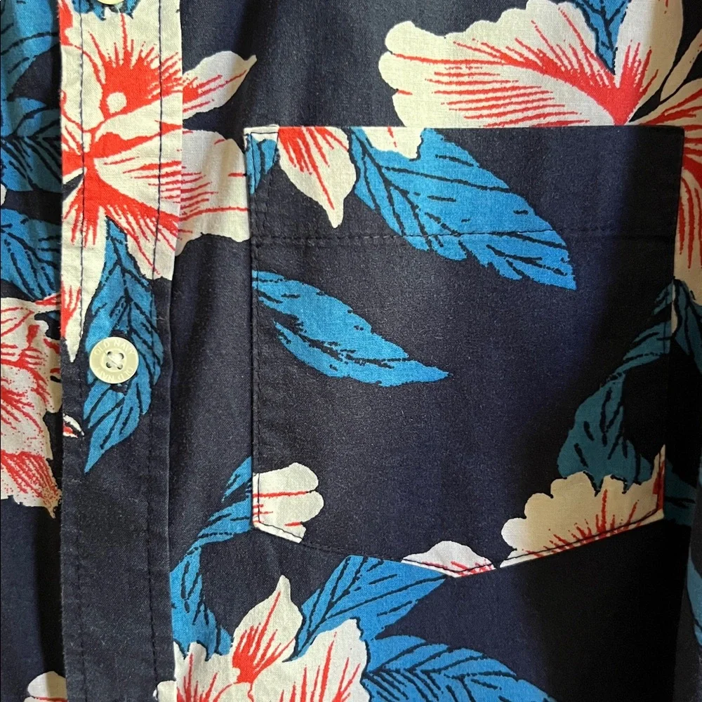 Old Navy Boys’ Floral Button Down